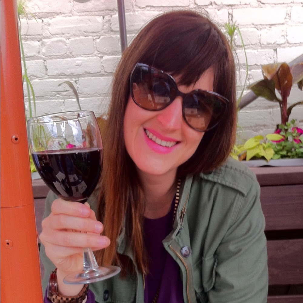 Meet your Posher, Carissa